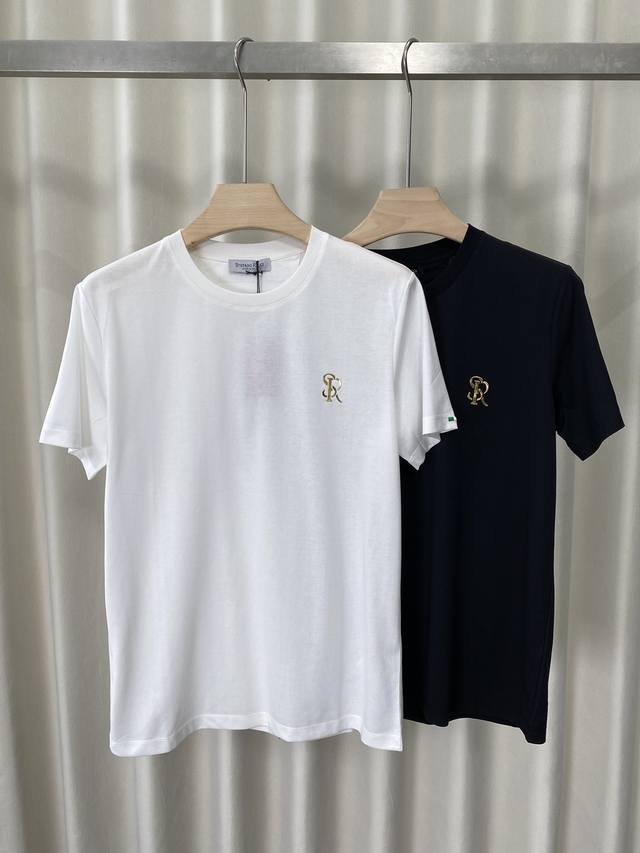 Stefano Ricci 史蒂芬 25春夏新品Sr立体哥特式压花徽标短袖T恤，胸前饰有Sr图案+后背及袖边刺绣设计；定制80支3股纱纯棉面料；黑色 白色 S～