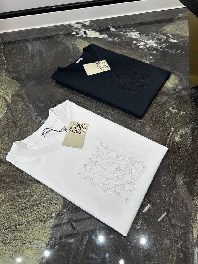 Loe25S春夏新款休闲圆领短袖，纯棉，码数S-2Xl