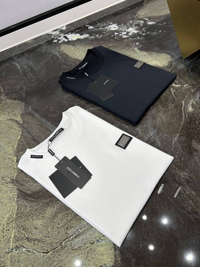 Dg25S春夏新款休闲圆领短袖，码数S-2Xl