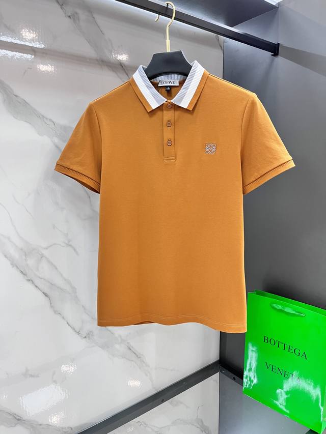 罗意威 春夏最新款，专柜官网同步发售，经典翻领Polo衫！定制专柜珠地丝光棉面料，细腻柔软，面料，辅料全部原版定制出品，立体清晰，衣领袖口平螺纹工艺！上身时尚有