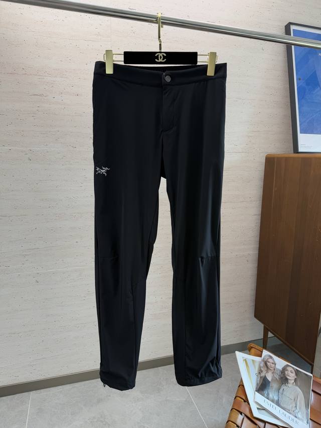 Arc‘Teryx 始祖鸟 弹力腰部压胶防水工装登山长裤 户外王者级别的功能性！就是超舒服，超透气！！一点不闷，持久保持身体干爽，核心科技，广东工厂P出，看版型