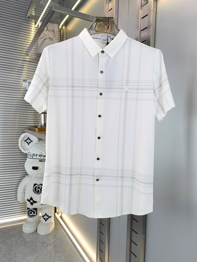 Burberry 巴宝莉-2025Ss新款 专柜时尚大爆款翻领衬衫，休闲时尚外穿 内搭必备款，舒适好看上身可见 定制进口高端丝光面料，手感细腻丝滑有质感，上身舒