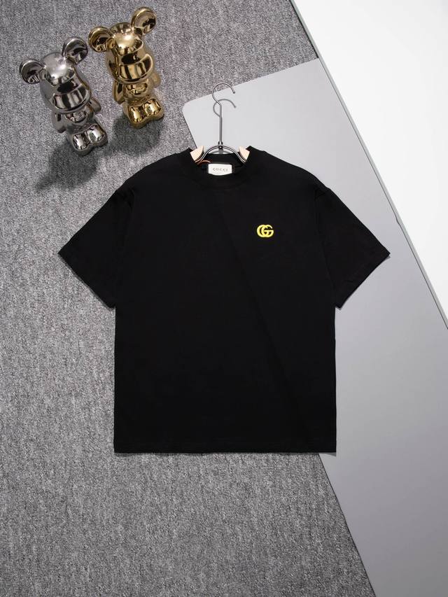 Gucci 古驰 圆领短袖T恤 前后精美字母小Logo刺绣标识 官方同步 1:1原版开模 时尚个性 百搭潮流 纯原品质 原版洗水面料 吊牌 领标 水洗麦 三标齐