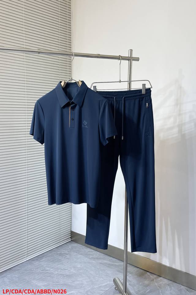 上衣 裤子 N026 Lp 高端货商务 白领 单位人士必入单品！ 休闲商务翻领短袖，科技舒适面料，体感非常棒，手感顺滑质感很棒！弹性好，无任何束缚感，面料自带透