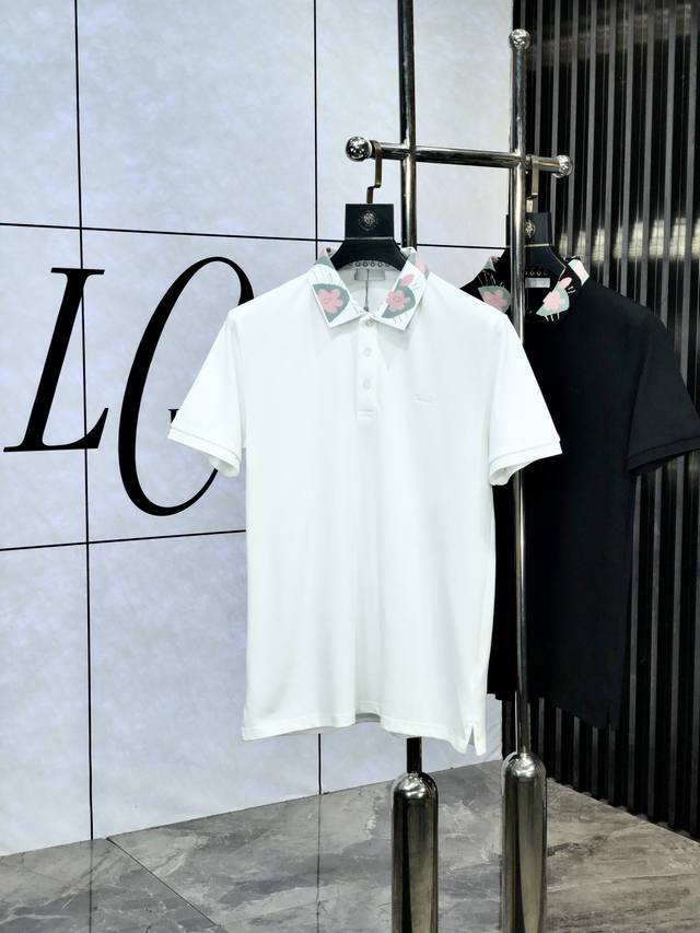 Dior。2025春夏Sshk专柜同款同步上新短袖翻领Polo定制珠地面料 胸前品牌字母工艺构成标志彰显品牌奢华 1X高端人士必备单品，懂货的来欢迎对比专柜 码