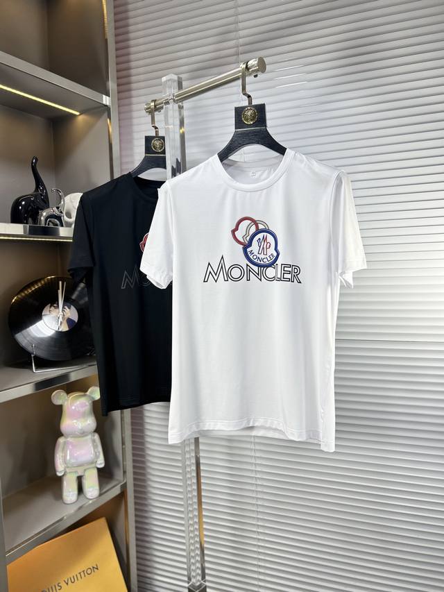 最大穿到240斤 Monc*蒙口 Ss25夏季新款短袖，顶级图案Logo，帅气时尚，简约百搭款。面料棉 不仅挺括，保持潮流的廓形，又穿着舒适，纱织更细腻 码数：