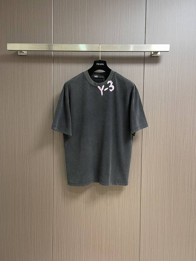 Y3 Yamamoto 山本耀司 Y3重磅春夏新款短袖T恤 后背印花标识 纯棉面料亲肤透气手感舒适，超级百搭轻松演绎街头潮人 男女同款！尺码：M-Xxl