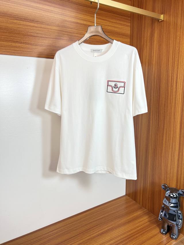 Moncler 蒙口 2025春夏新品 三标齐全 圆领纯棉短袖T恤 好货不用过多介绍 看细节 专柜码数：M-Xxxl 175 140建议L