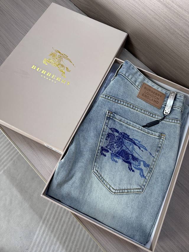Bbr巴家25Ss夏季新款牛仔裤，高端品质，面料超级柔软舒适 小直筒版型，上身修长，万能搭配款 码数：29，30，31，32，33，34，36，38