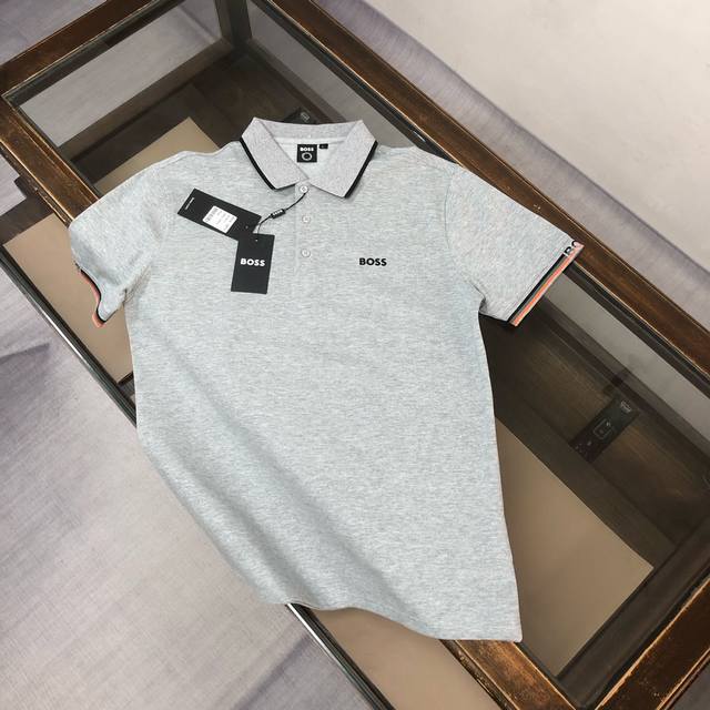 Aboss 2025最新款男士短袖Polo衫，品牌最新设计元素！既不单调也不复杂,恰到好处的展现品味！客供顶级定制珠地棉面料！舒适吸汗透气根本不在话下,面料独具