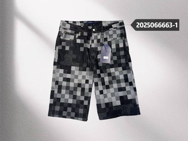 Lou* Vuitt* 潮牌宽松短裤 码数：30-32-34-36-38#6663-1 Lou* Vuit* Trendy Loose Shorts Size: