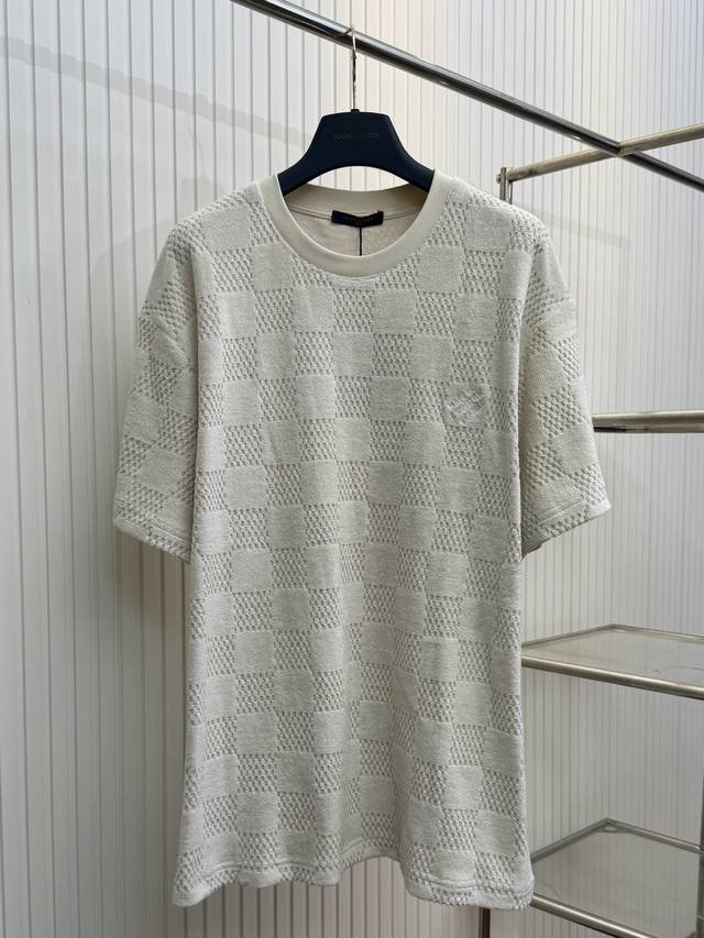 Lv 路易 新款棋盘格刺绣毛织短袖T恤 Size：S M L Xl