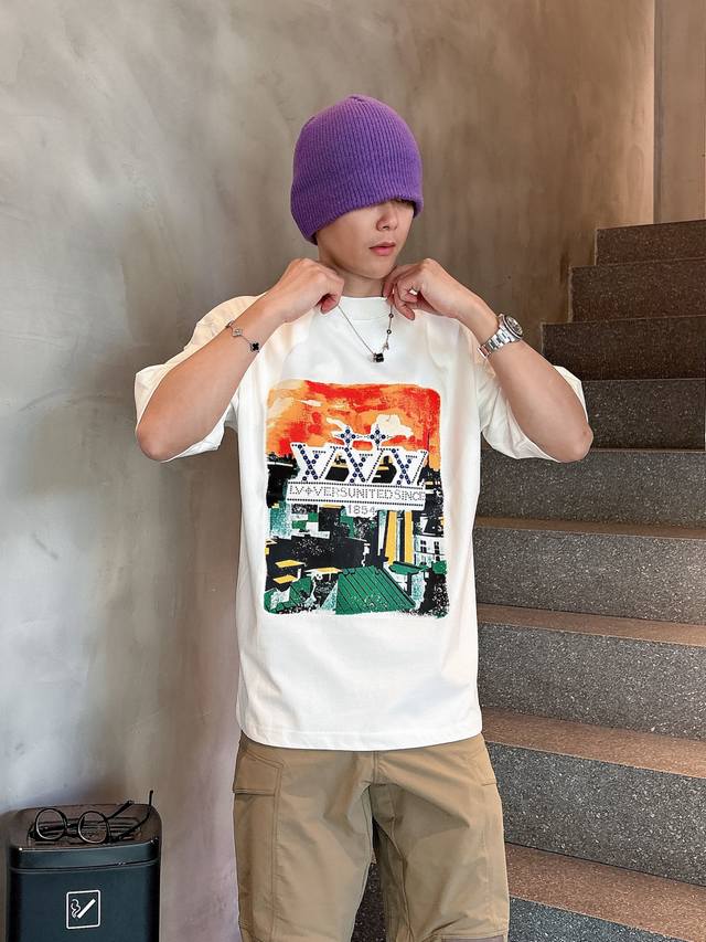 18活动款多让20 。路易威登原单正品代购 2025夏季上新 原高版本 面料采用330克高密度纯棉 不变形 不缩水 工艺介绍：双线走位 进口机器工艺 颜色：黑色
