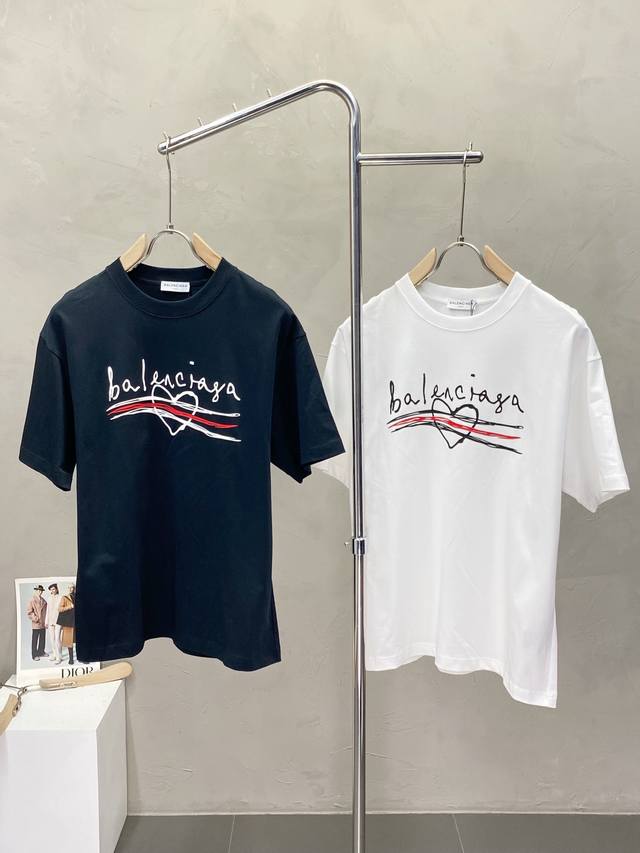 Balenciga巴黎世家独家专供新款原单男士休闲短袖 高端定制 高端版本 时尚百搭爆款进口面料 手感超柔软细腻 穿着亲肤舒适 高端精品 代工厂P精细做工 上身