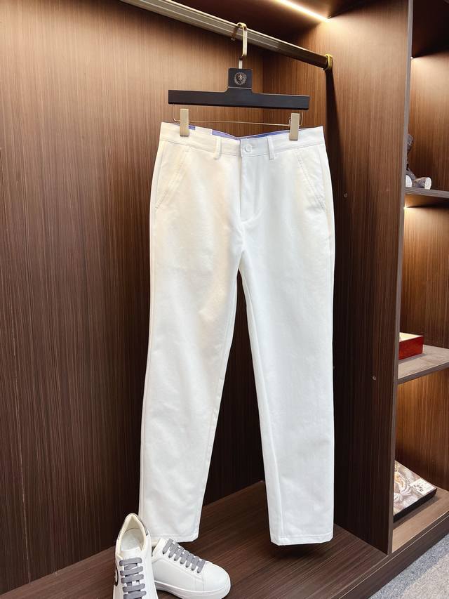 Dior 迪奥 新款来袭 2025春夏新款新品 专柜有售 实体店极品休闲裤专柜原版1:1好货，适合各个年龄段。市场最高版本的欧洲进口面料。舒适柔软亲肤，上身效果