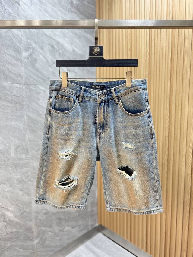 Pp2550春夏新品 三标齐全 牛仔裤 好货不用过多介绍 看细节 专柜码数：29-38 175 140上身32码