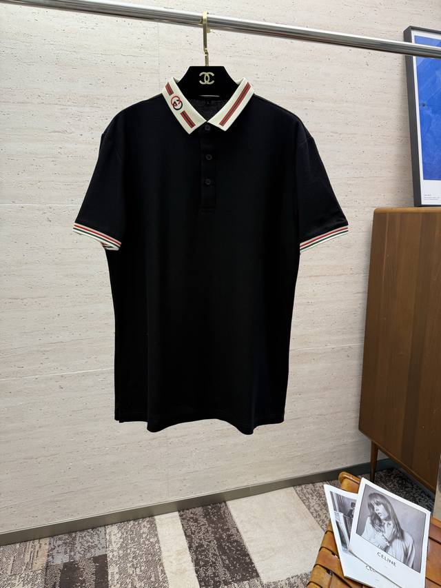 Gu25S春夏男士Polo 胸前标志性Logo徽标 整体非常的轻商务休闲！！客供丝光棉，上身轻盈舒适顺滑 到手绝对让你觉得物有所值的一件单品！！！ 码数M-3X