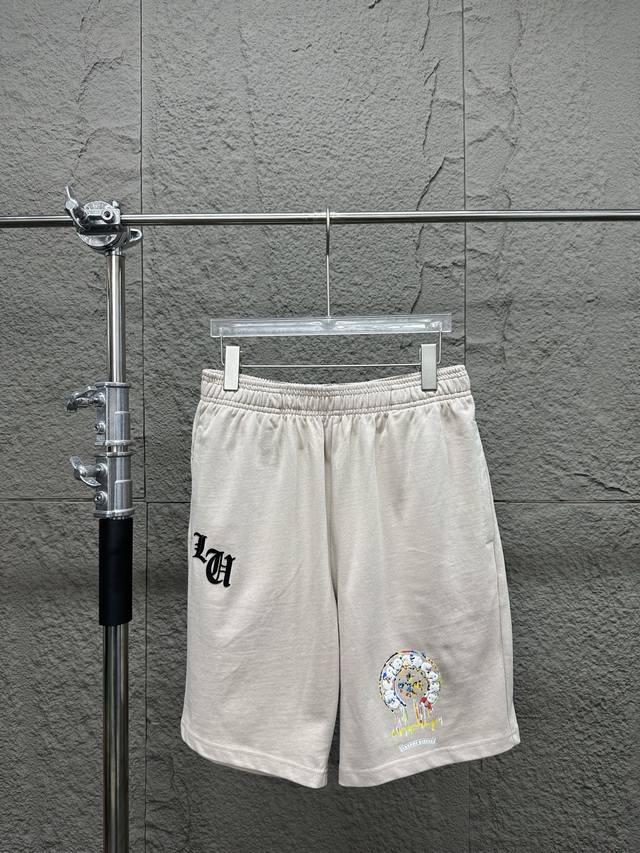 Chrome Hearts Ch克罗心2025Ss新款十字架休闲短裤. 定制纯棉面料350克 采用发泡立体印花工艺，无从释怀的经典款，休闲时尚感略带锋利，经典的