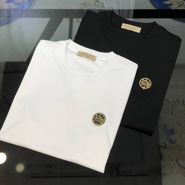 Burbe** 巴宝莉2025春夏新款原单男士圆领短袖T恤 高端定制 时尚百搭 柜台同步售卖 印胶战马Logo图案设计 客供定制进口玉蚕丝面料，穿着亲肤舒适 面