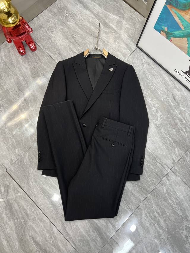 Prada 普拉达 2025新品 西装西服套装 好货不用过多介绍 看细节 专柜码数：46-56 175 140建议48