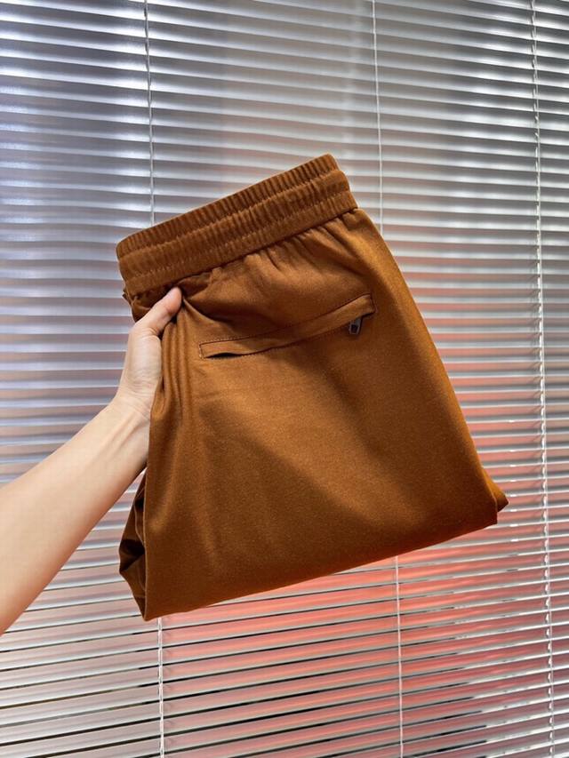 Ermenegildo Zegna 杰尼亚2025Ss 春夏新品 Zegna，男士针织羊毛混纺休闲裤， 高奢内敛低调，轻松驾驭不挑人 裁剪精细完美，经典颜色上身