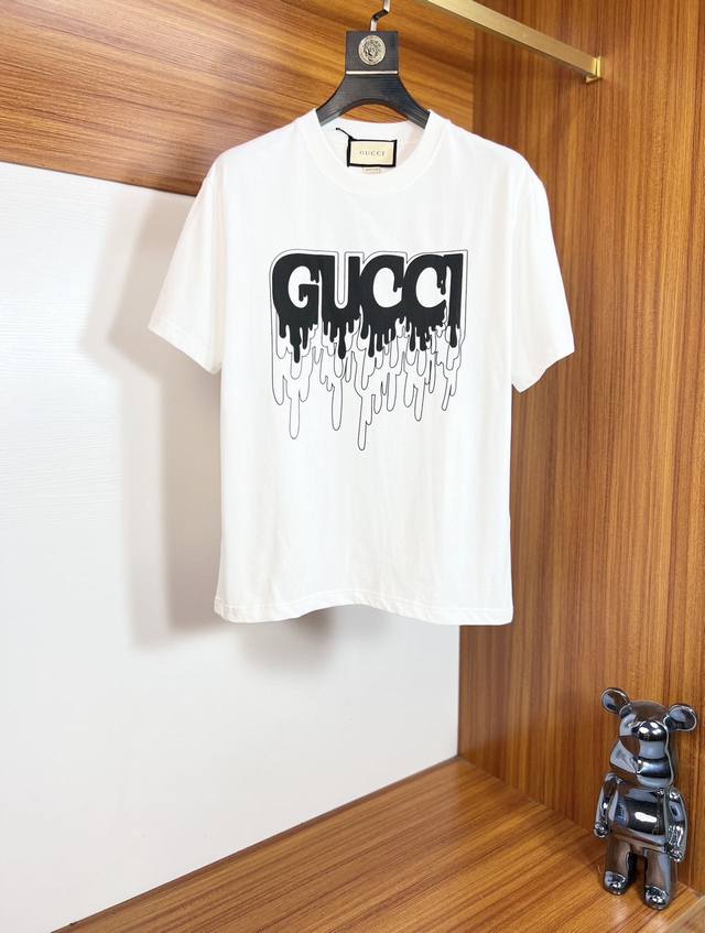 Gucci 古奇 2025年春夏新品上新 三标齐全 圆领短袖T恤 好货不用过多介绍 看细节 专柜码数：Xs-Xl