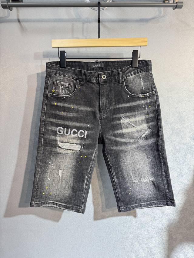 Gucci 古奇 春夏最新品五分牛仔裤出入专卖店无压力 专柜热销款 品味与价值共享 身穿着非常舒适 低调不失奢华 穿出去非常有档次,裤型款式和裁剪亦无需多言S2