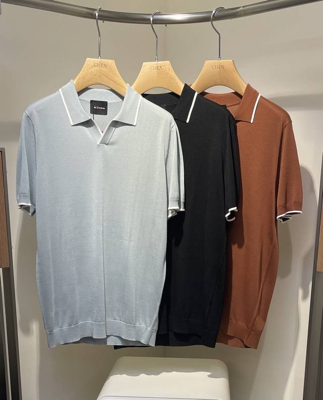 Kiton*2025New New 翻领针织短袖 款号 66020 颜色 灰 黑 咖 码数 48-56