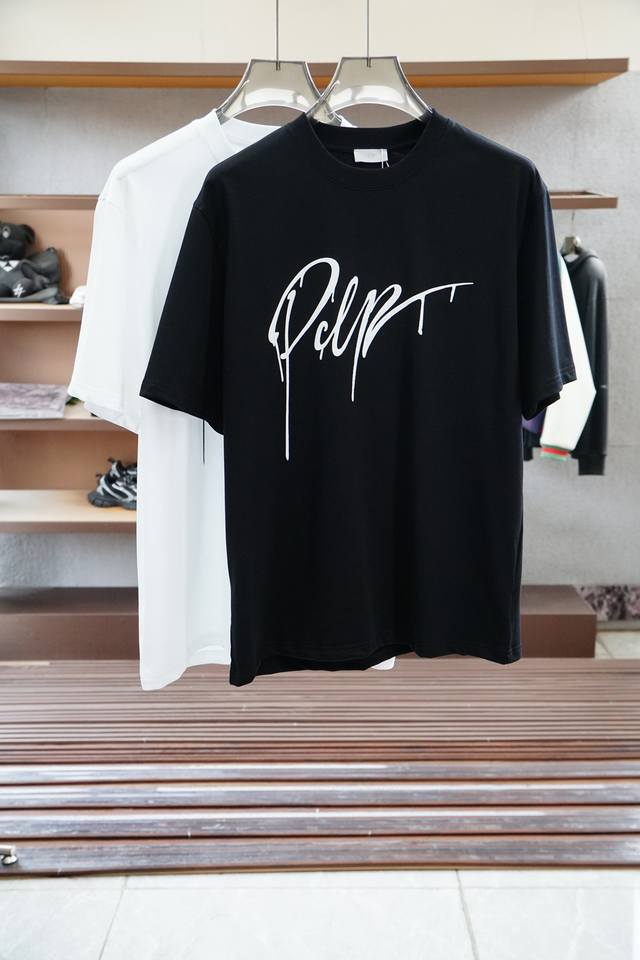 Dior 迪奥2025夏季独家专供新款原单男士休闲短袖 高端定制 高端版本 时尚百搭爆款进口纯棉面料 手感超柔软细腻 穿着亲肤舒适 高端精品 代工厂P精细做工