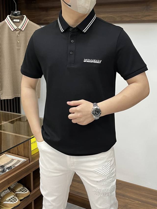 Burberry 巴宝莉-2540Ss夏季新款 专柜时尚大爆款翻领T恤，休闲时尚外穿 内搭必备款，舒适好看上身可见 定制进口高端丝光面料，手感细腻丝滑有质感，上