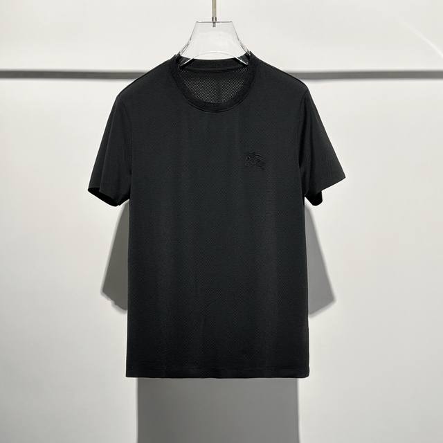 Bu25Ss春夏新款进口透气网眼棉布圆领短Tee，男士经典战马标识刺绣时尚休闲短袖T恤衫！贸易公司渠道稀出，领先官网发售！B家新款T恤不仅注重穿着舒适度和功能性