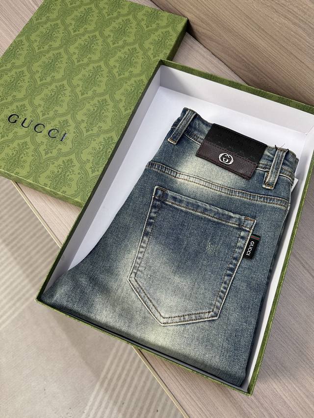 Gu古家25Ss夏季新款牛仔裤，高端品质，面料超级柔软舒适 小直筒版型，上身修长，万能搭配款 码数：29，30，31，32，33，34，36，38，