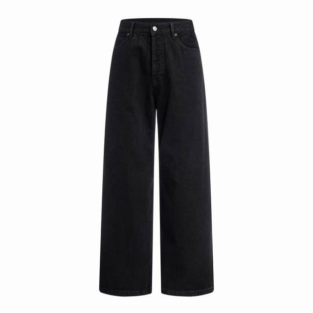 独家品质出货 经销价格P咨询 Acne 25Ss 基础直筒牛仔裤 关于面料： 定制高克重有机棉斜纹布 14Oz 专为Acne开发，采用长绒棉+2%弹性纤维混纺，