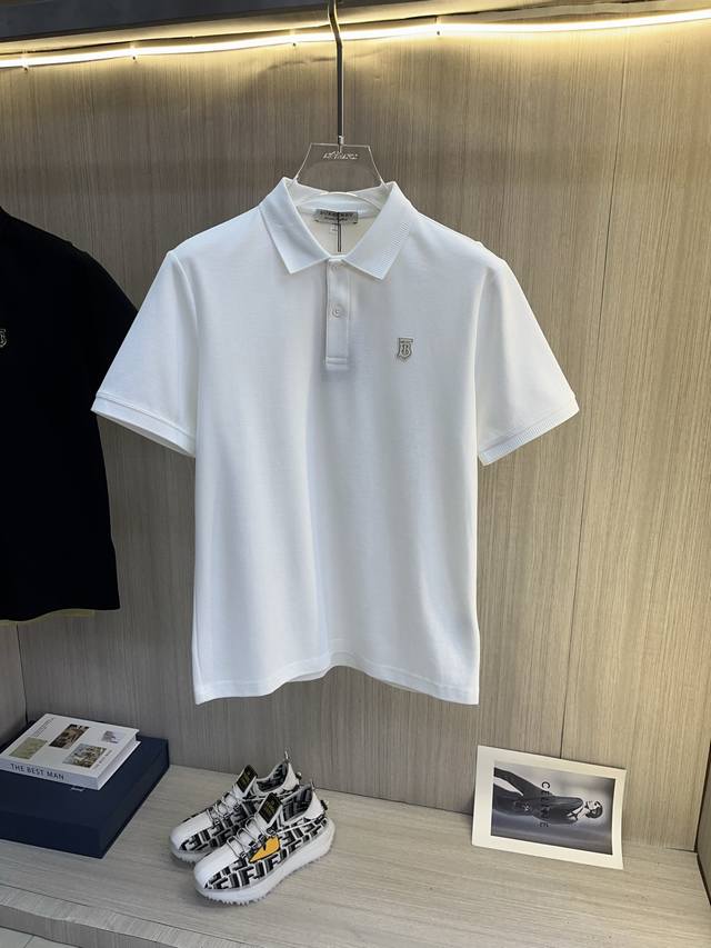 Burberry巴宝莉 男款2025春夏新款短袖Polot恤衫，男人夏季优雅高大尚首选单品翻领短袖，可以穿一整个夏天Polo衫高端简约系列 ！上身挺括有型，完全