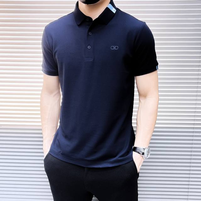 新品上市 菲拉格慕 Ss夏季新款字母Logo男士翻领Polo衫！经典商务男款，高端男装的天花板级别的商务男款！简约时尚大气不失优雅，单穿内搭体面过人，品质控 细