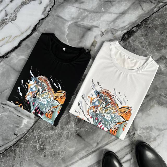 Hermes 爱马仕 2025春夏装欧洲专柜爆款 顶级柜台品质定制 原单时尚高端男士休闲短袖T恤。尺码：M~6Xl 110～235斤可穿 25Ss奢华高端人士必