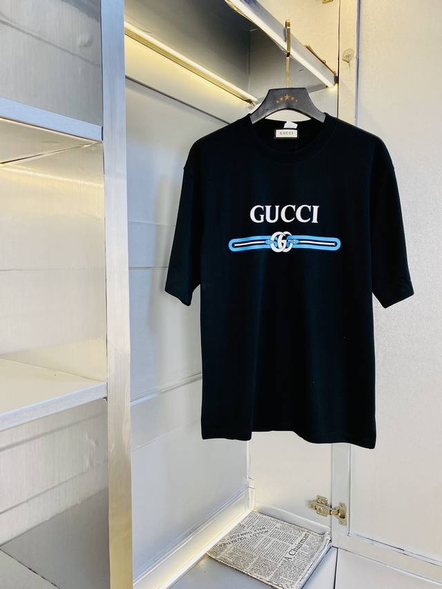 可穿210斤 情侣款 古奇Gucci 原单品质 2025最新款 圆领短袖T恤 高级印花做工！精选专柜订制纯棉进口面料 所有细节做工完美1比1复刻 还原正品百分百