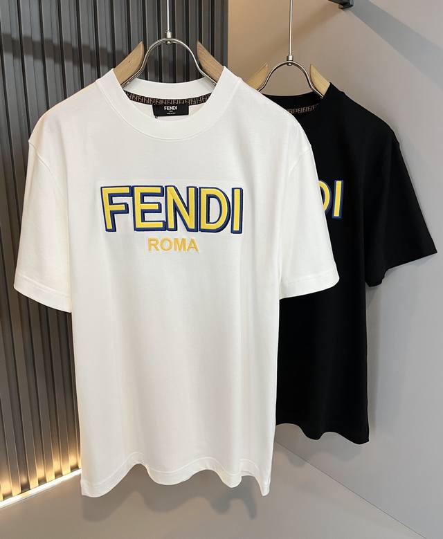 Fen*I 芬*迪2025春夏新款Fd家族Ff男女同款短袖T恤，男女同款百搭极简短袖。意大利原厂订单，Fd家族人气单品，简约纯色系打造。Fd家族经久不衰的标志性