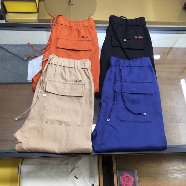 高端休闲裤 Lp S-2Xl 2025新款高端品质休闲裤！官网同步发售。品牌经典Logo休闲裤 ，定制面料，舒适度极好，手触感强烈。辨识度极高，完美品相工艺。