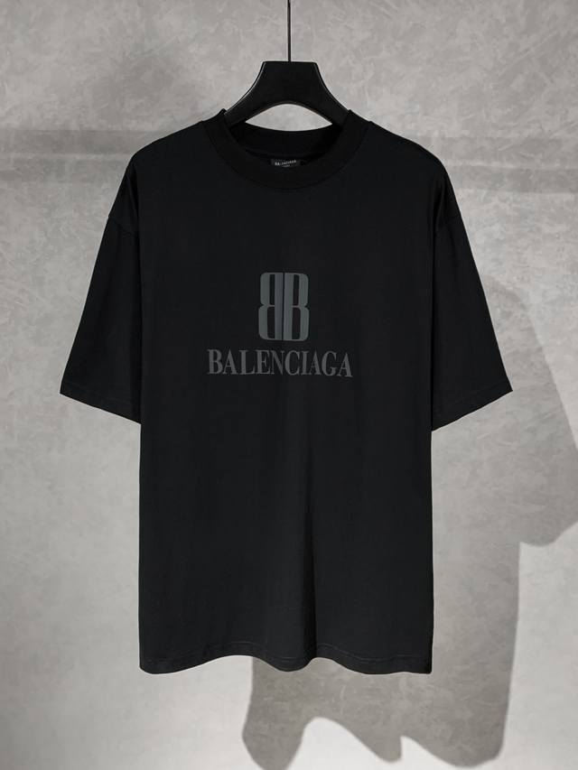 高品质 Balenciga 巴黎世家 图标字母圆领短袖T恤 ，采用厚板肤感印花工艺 纯棉柔软面料，对色定染面料，超精细平网工艺，潮流感十足，定染纯棉面料，Os版