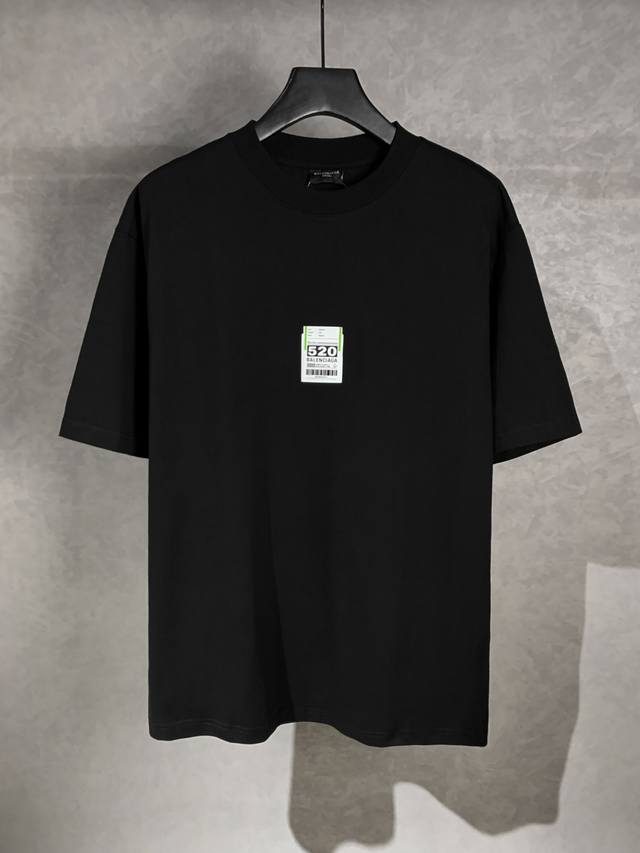 高品质 Balenciga 巴黎世家 520系列圆领短袖T恤 ，采用立体叠层烫图工艺 纯棉柔软面料，对色定染面料，超精细平网工艺，潮流感十足，定染纯棉面料，Os