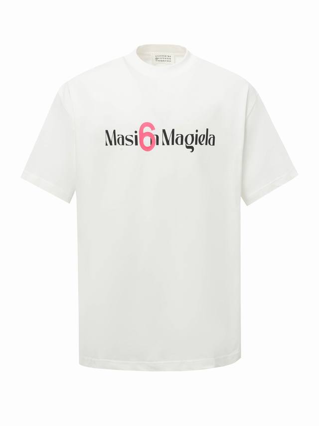 Mm6 马吉拉24Ss字母数字印花T恤短袖 Logo标识精致升级，灵感源自八十年代复古原版面料官方同款短袖T恤 定制280克同缸染面料手感非常舒服春夏砖柜同步