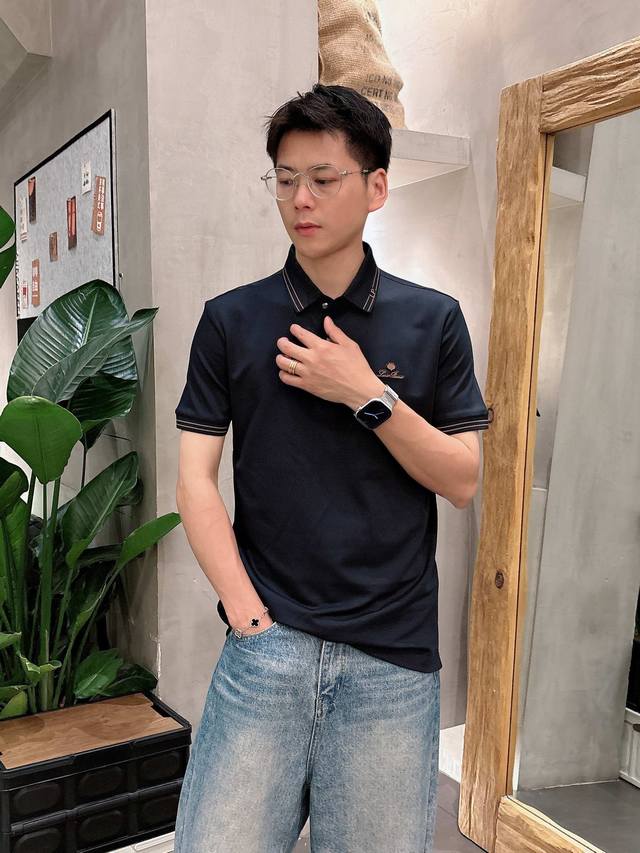 Lp2520Ss夏季新款字母Logo男士翻领Polo衫！经典商务男款，高端男装的天花板级别的商务男款！简约时尚大气不失优雅，单穿内搭体面过人，品质控 细节控的闭