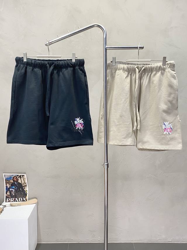 Chrome Hearts克罗心独家专供新款短裤高端版本！专柜定制面料 透气舒适度高，细节无可挑剔，品牌元素设计理念，体现高品质。手感细腻柔软！呈现休闲裁剪，上
