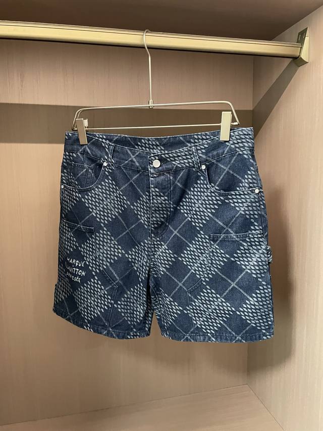 Lv 2025春夏新品短裤 1:1顶级版本！ 尺码S-Xl 3