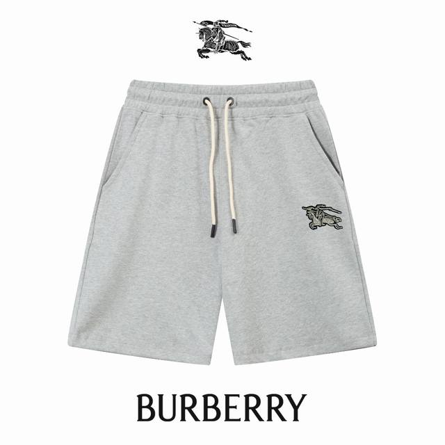 顶级版本，区别通货 Bbr 巴宝莉 Ss秀款 修身线条简约徽标Logo潮流男女同款短裤 兼容所有身材 腰部松紧带黑白抽绳设计 定制抽绳口袋两侧都带有斜插口袋设计