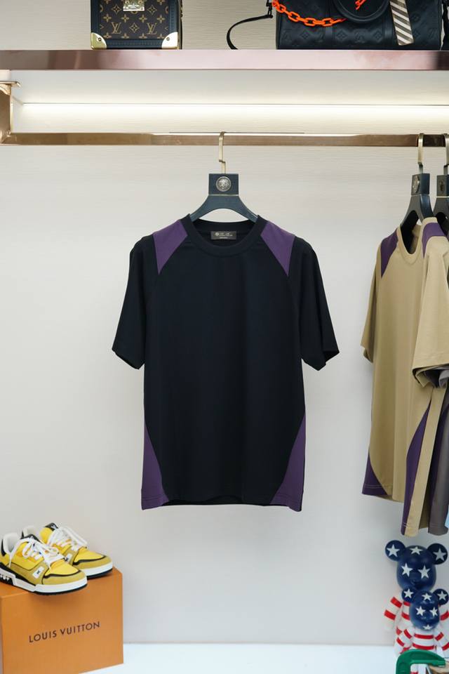 Lp2610Ss 官网同款！春夏新品 经典百搭款 圆领短袖T恤 简单大方设计 干净利落剪裁 采用进口顶级丝光面料 柔软细腻 男人的衣柜都少不了基础 随时随地都可