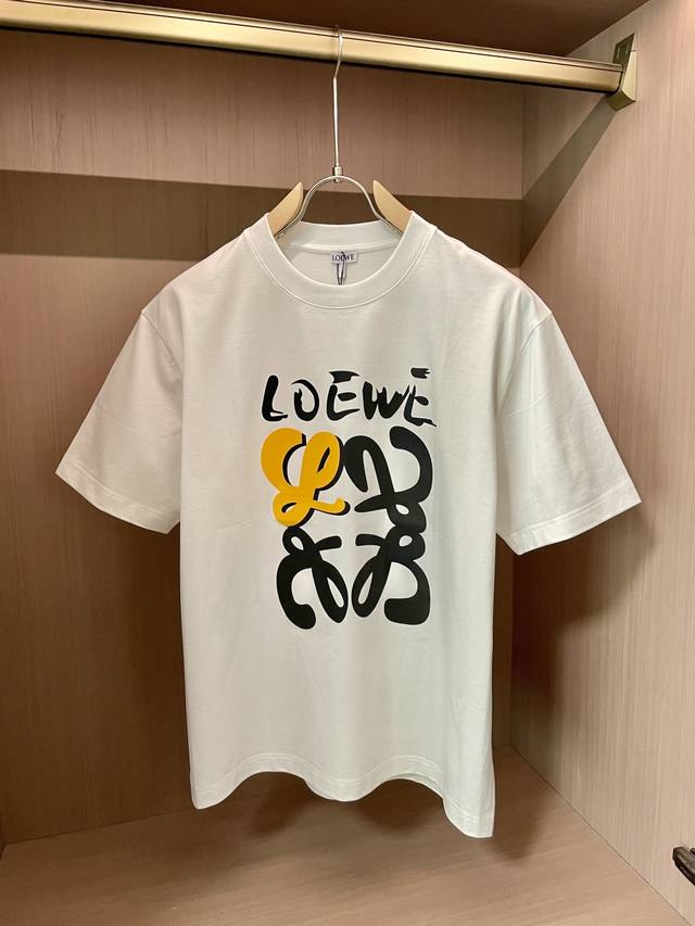 Loewe 官网同款 官网同款 官网同款 重磅推荐！2025Ss夏装新品 专柜在售 最新系列图案Logo短袖T恤 必须人手一件的节奏！进口顶极精梳棉面料，极为亲