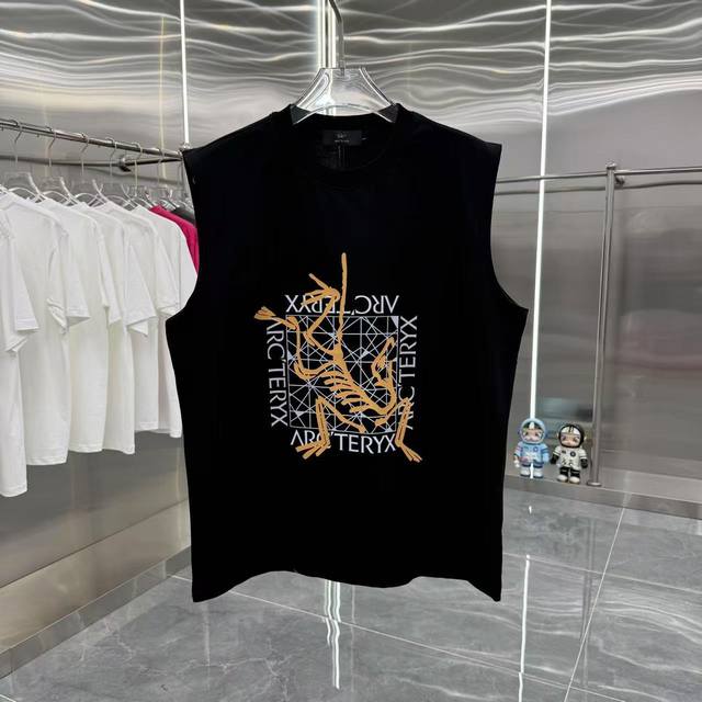 始祖鸟 2025夏季新款 无袖背心 个性印花 男女同款 S M L Xl Xxl 五个码 黑色 白色 灰色