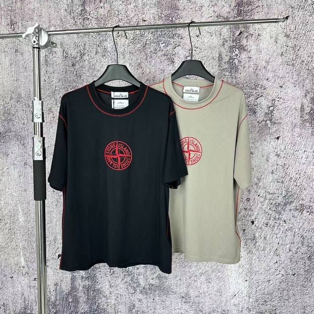 Ootd #3024 白挂拍 石头岛Stone Island Ss25 蛇年限定系列 胸前Logo刺绣休闲圆领短袖T恤 男女同款黑灰两色 定制雅韵黑绸棉麻平纹料